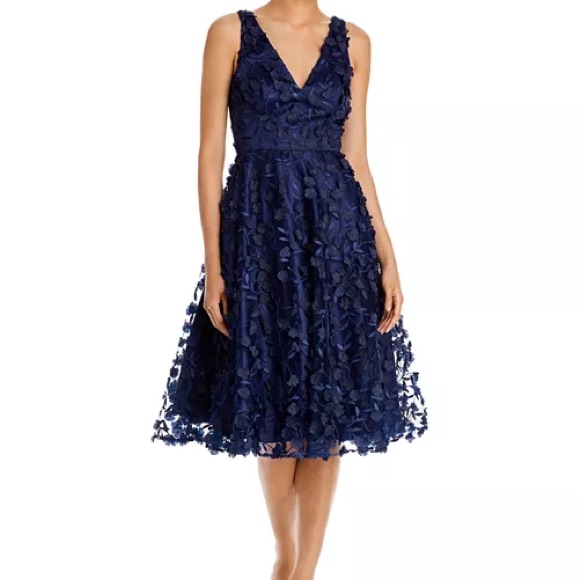 Eliza J Navy Blue V Neck Floral Fit And Flare Dress Size 2